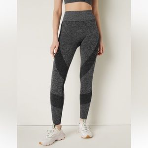 pink victoria’s secret gray seamless leggings